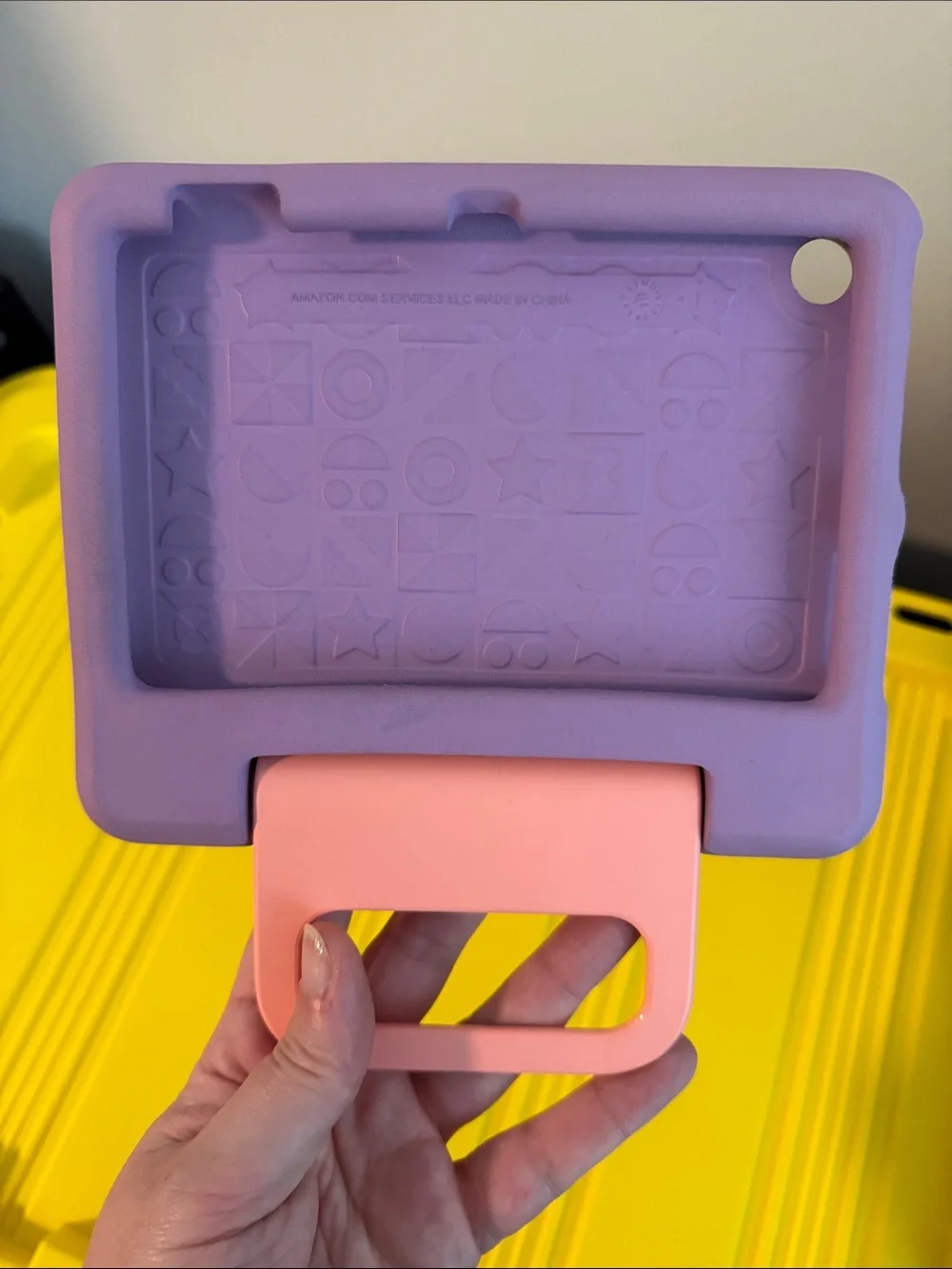Amazon Kids Tablet Silicone Handle Cover in Lavender and Pink